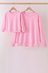 Pink bow pearl mom&me sweatshirt - Aaria Tees