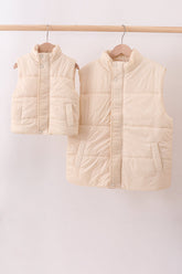 Cream mom&me puffer vest - Aaria Tees