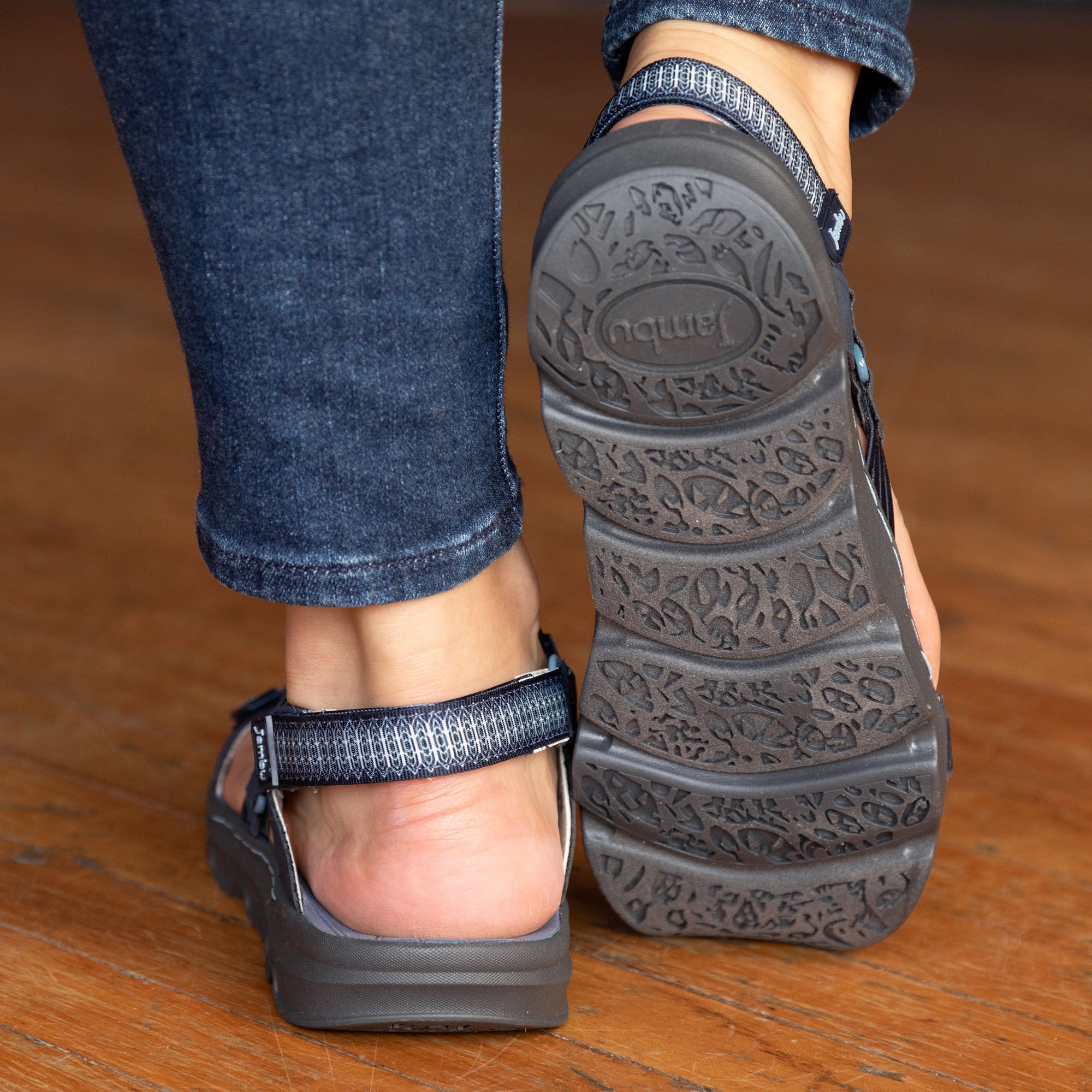 Jambu&trade; Seaside Water Ready Vegan Sandals - Aaria Tees Aaria Tees
