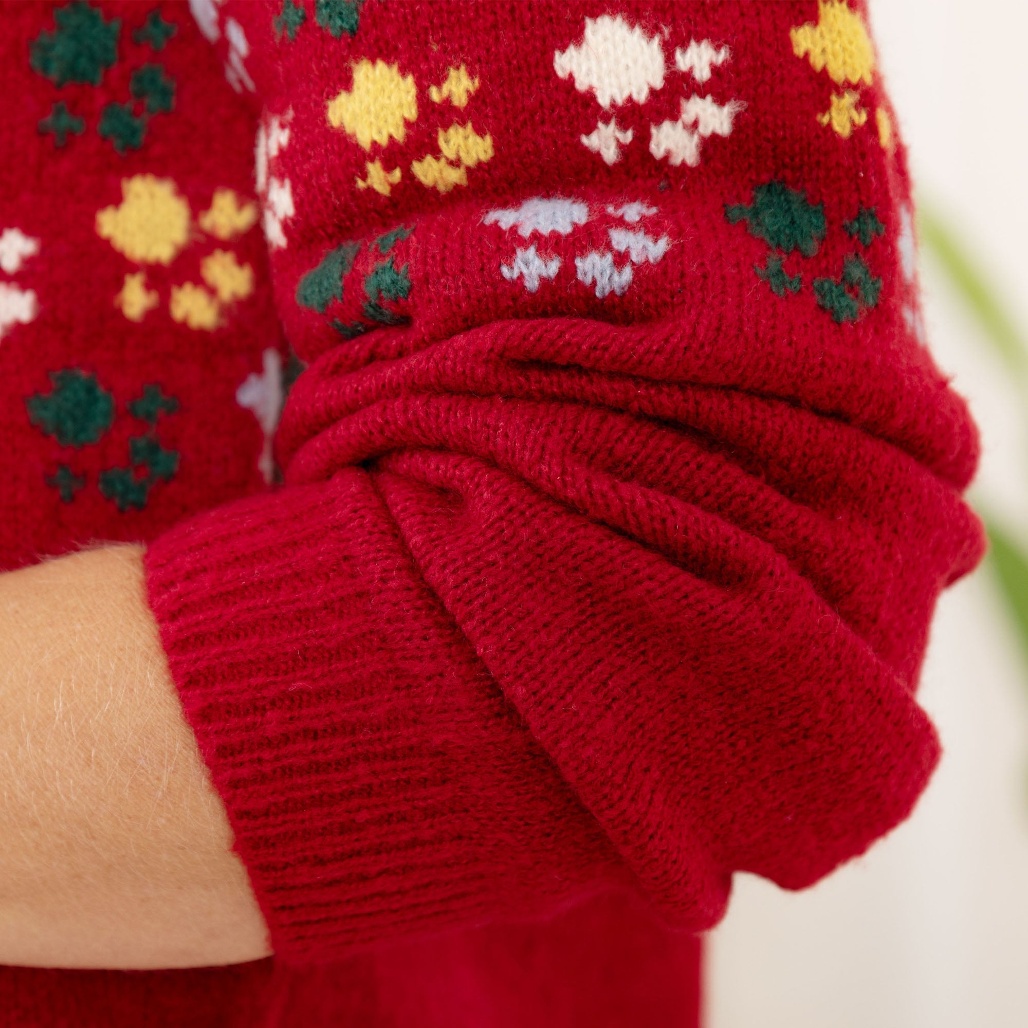 Nordic Paw Print Knitted Sweater - Aaria Tees Aaria Tees