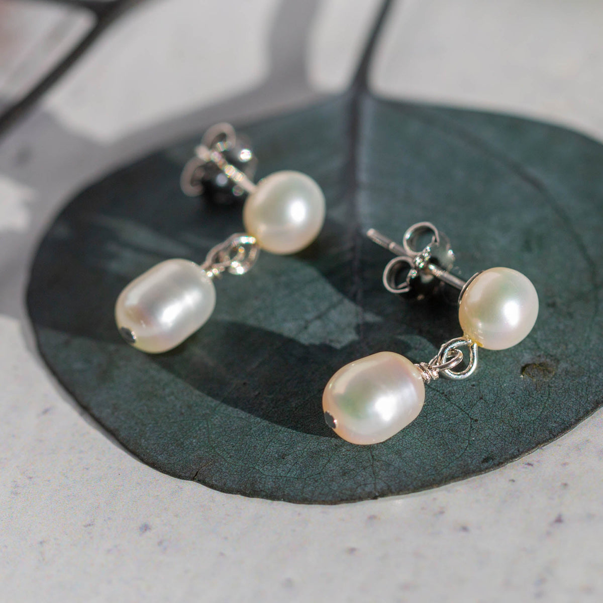Dangling Fresh Water Pearl Earrings - Aaria Tees