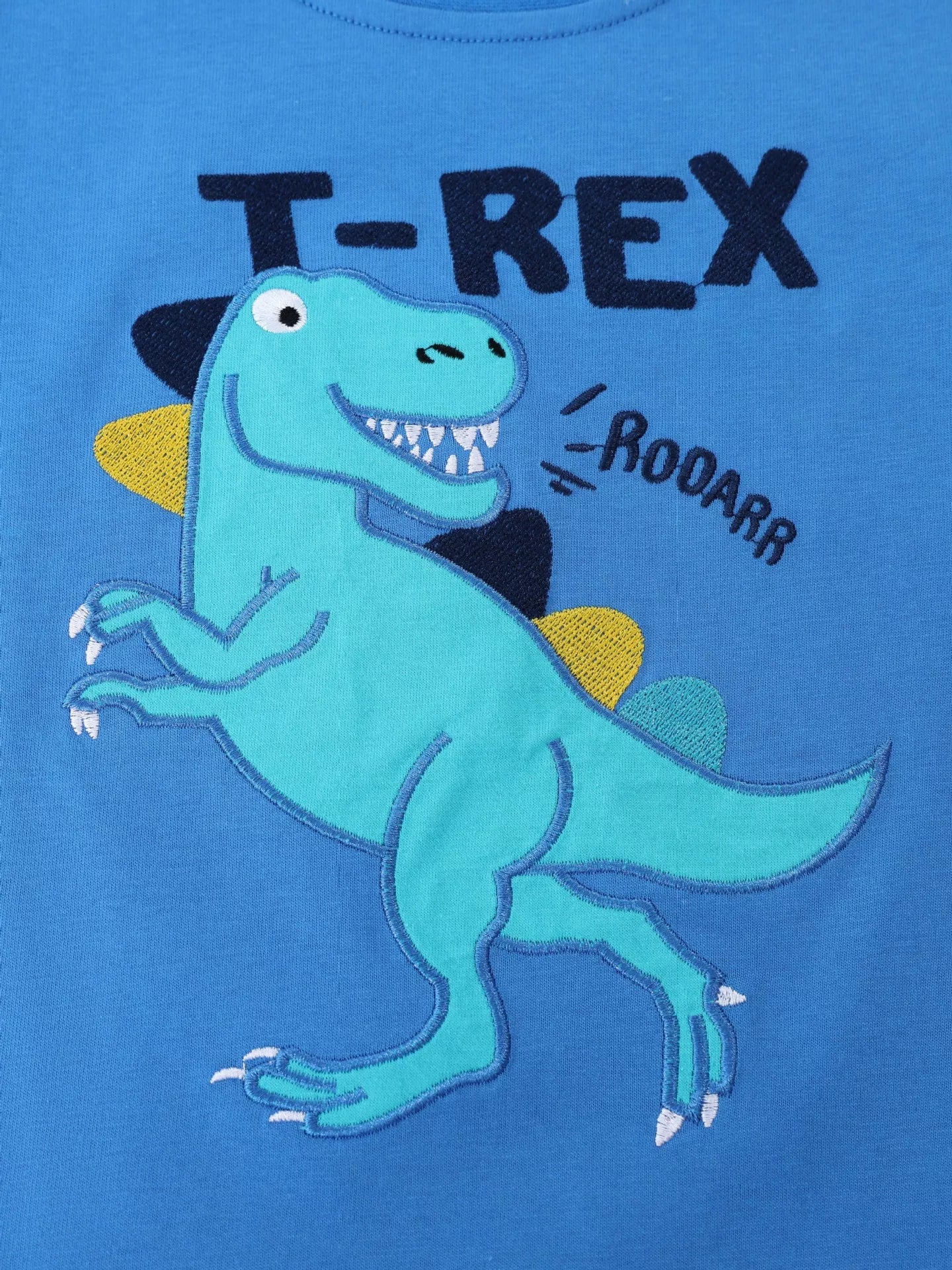 00853b7e284a40128e29d1d3c5ea84f5-Max-Origin Aaria Tees