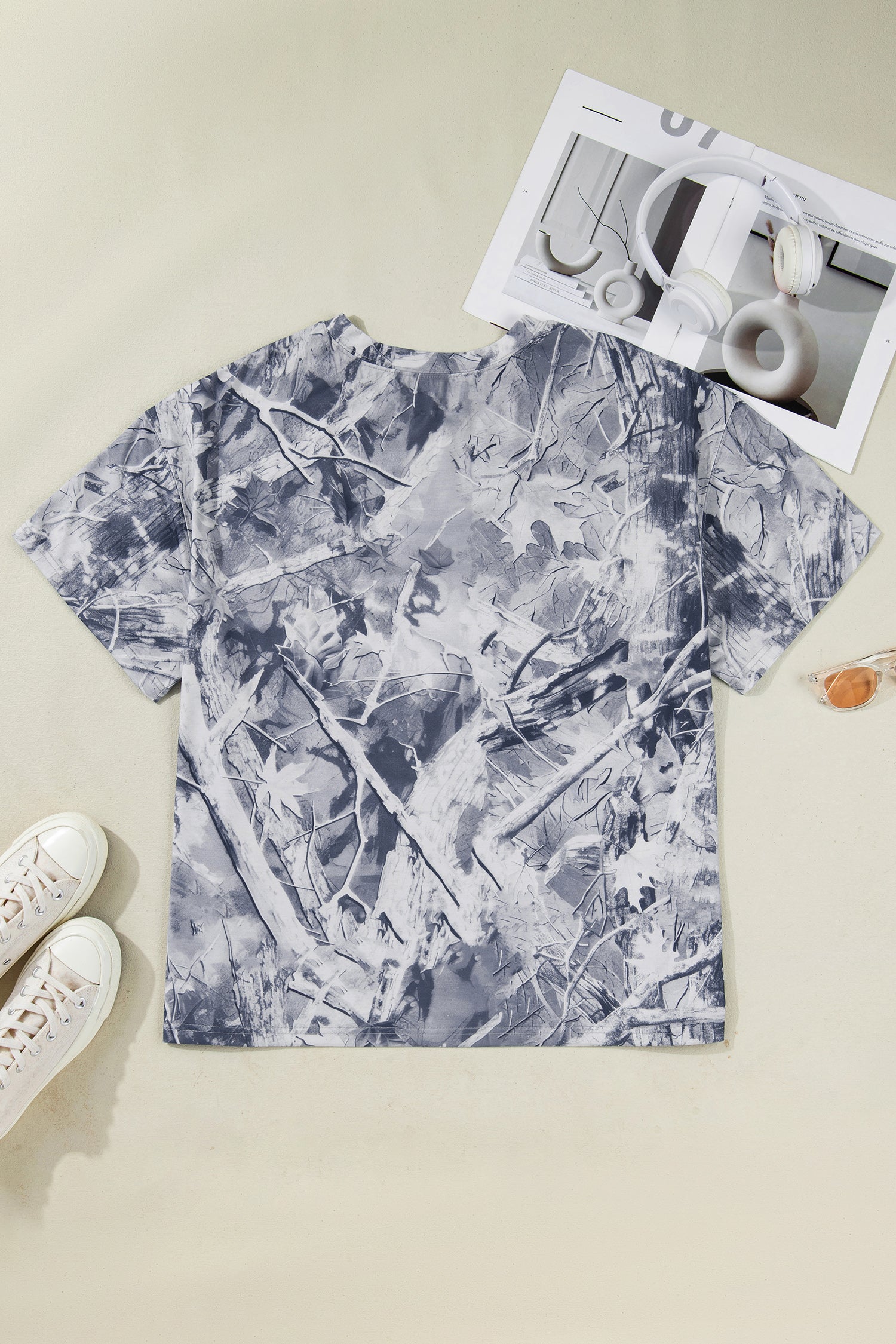  Aaria Tees