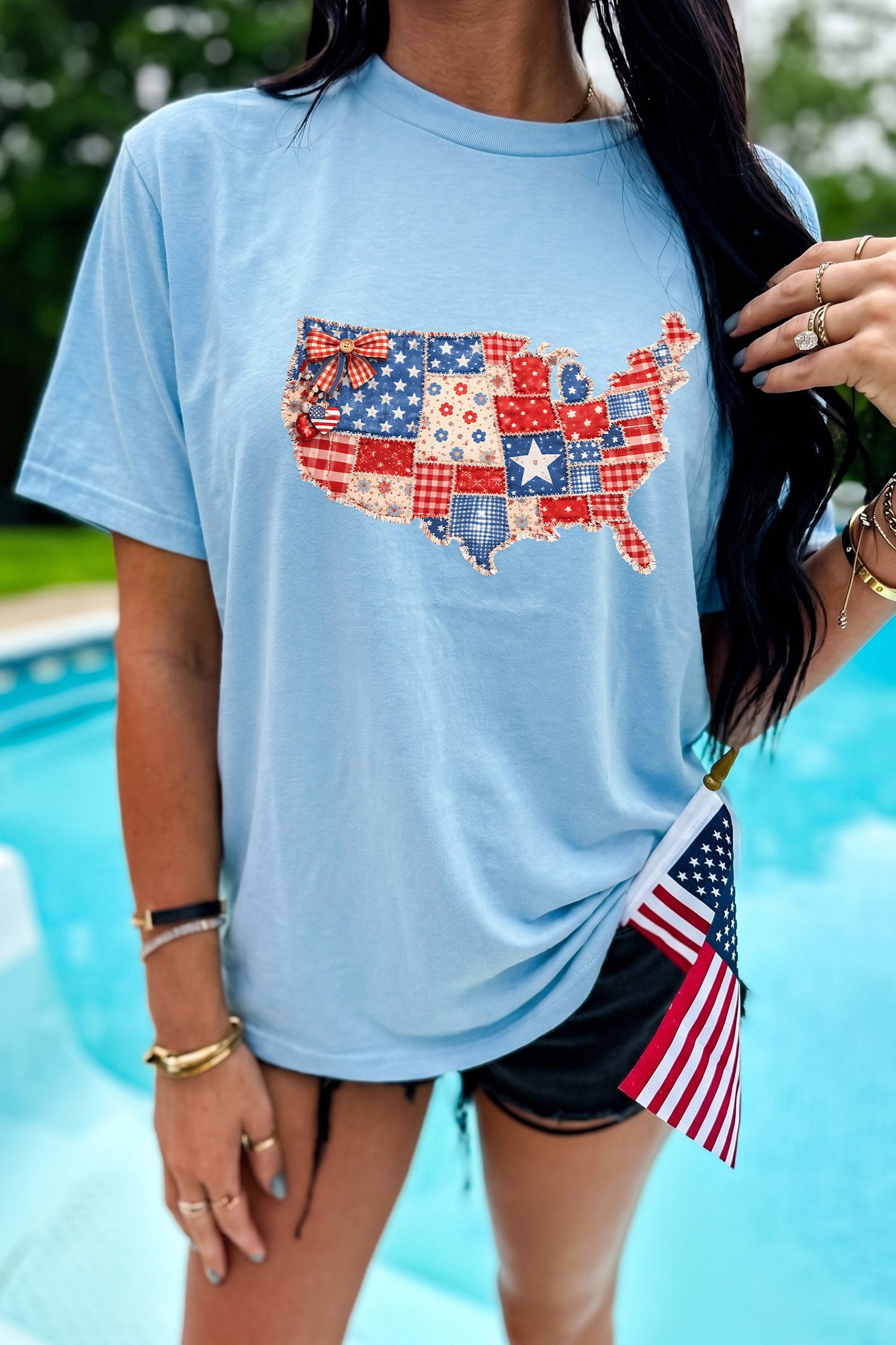  Aaria Tees