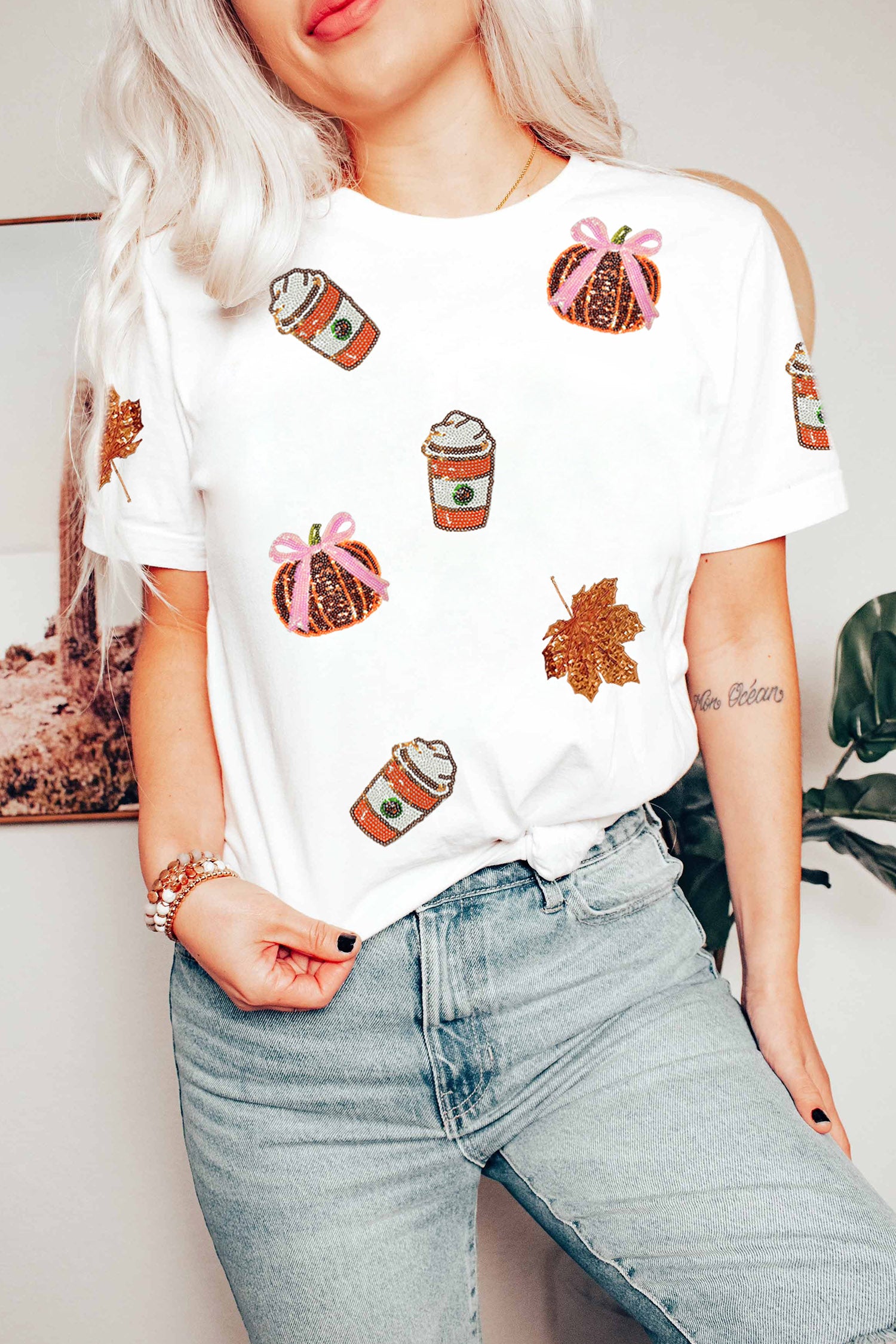  Aaria Tees