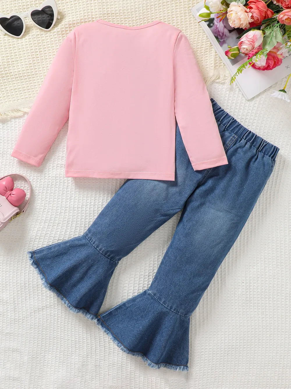  Aaria Tees