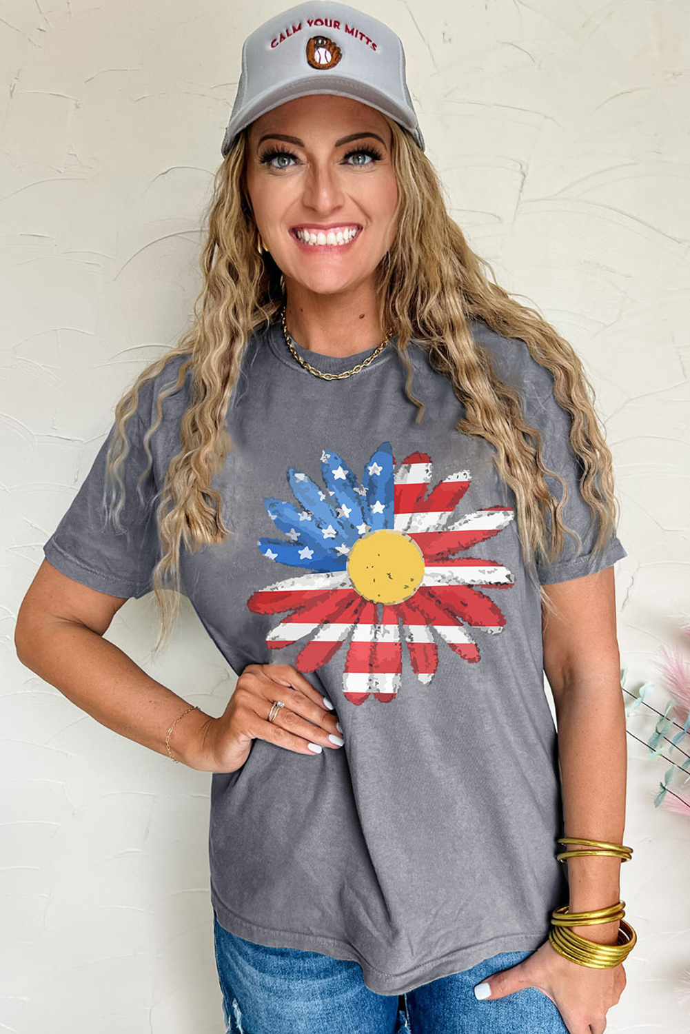 Gray Flag Pattern Sunflower Graphic Crew Neck Tee - Aaria Tees Aaria Tees