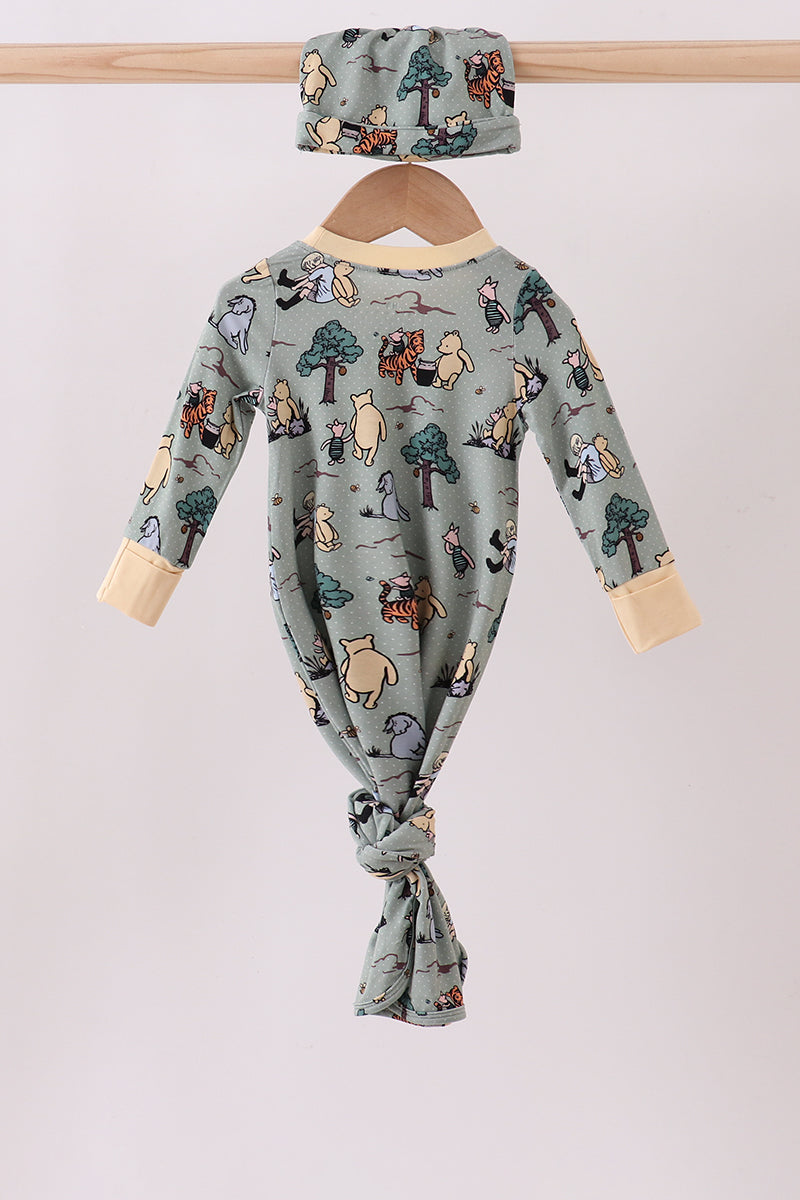 Green character bamboo 2pc gown - Aaria Tees Aaria Tees