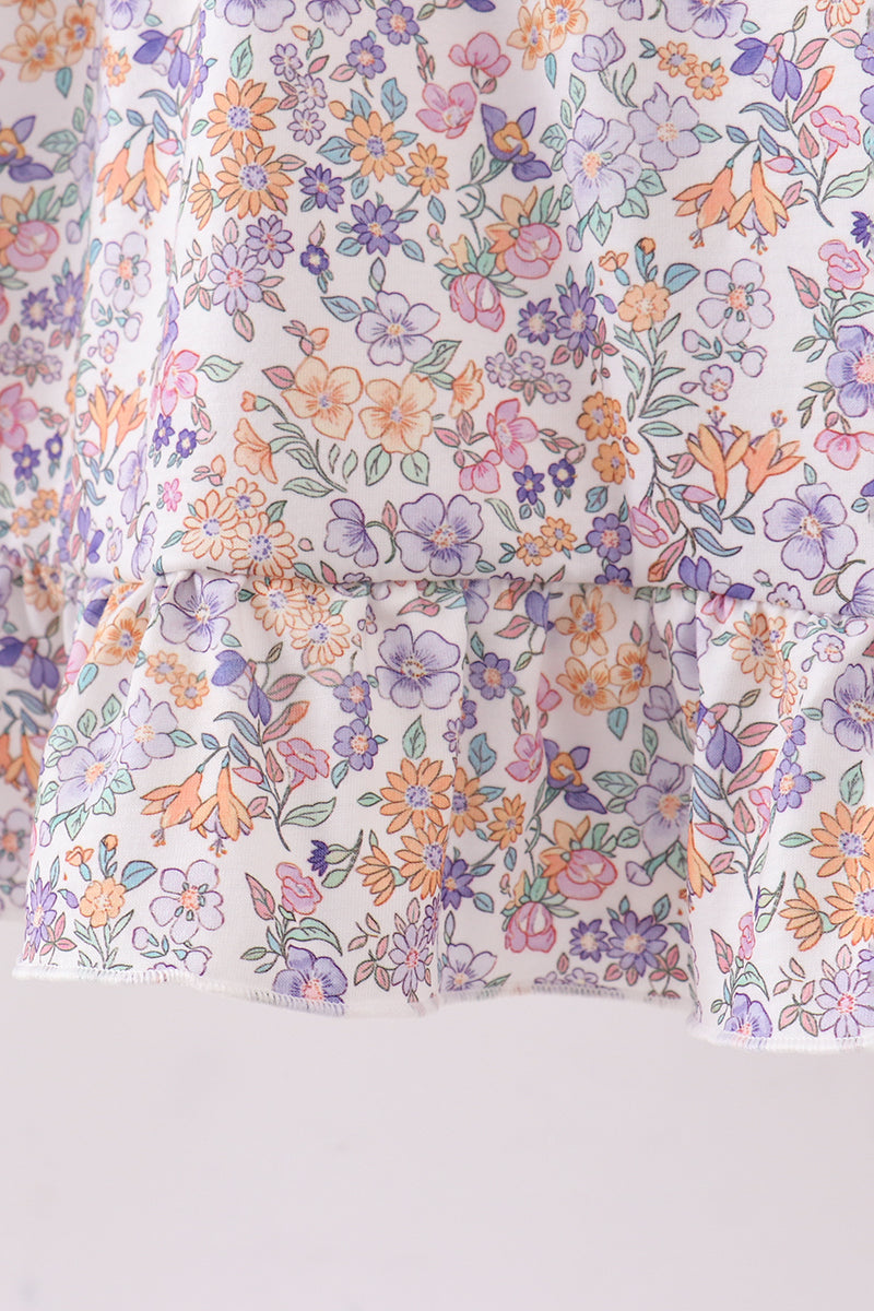  Aaria Tees