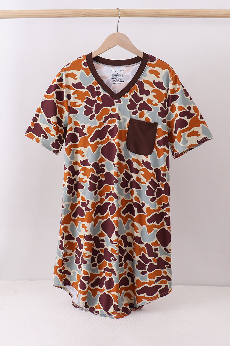  Aaria Tees
