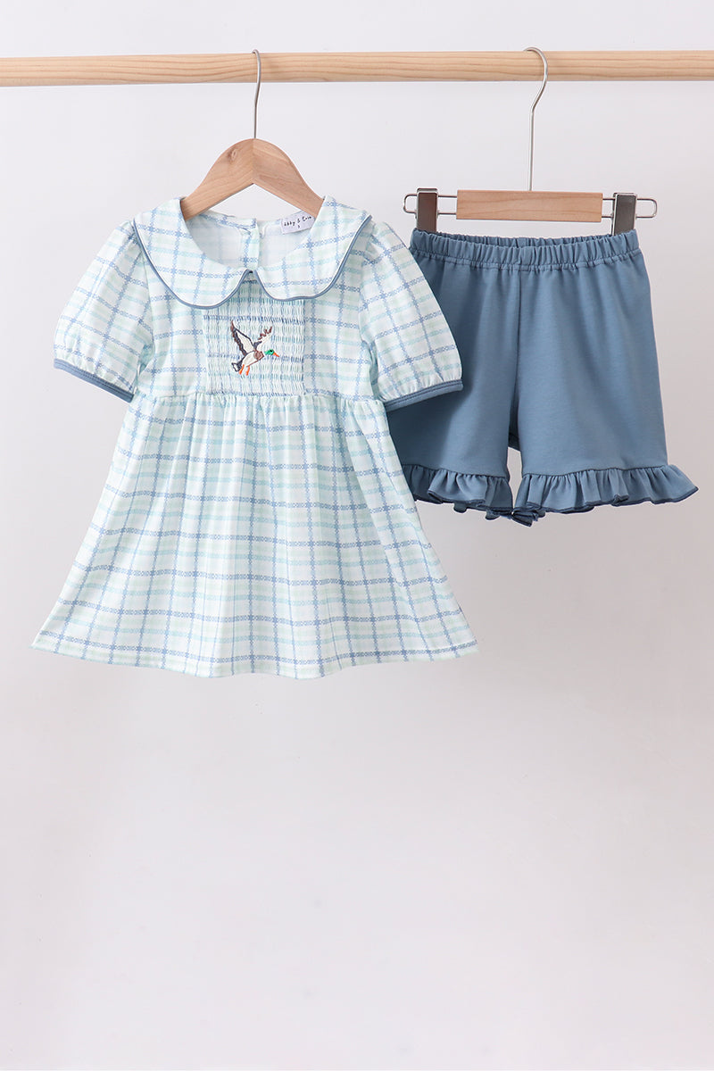  Aaria Tees