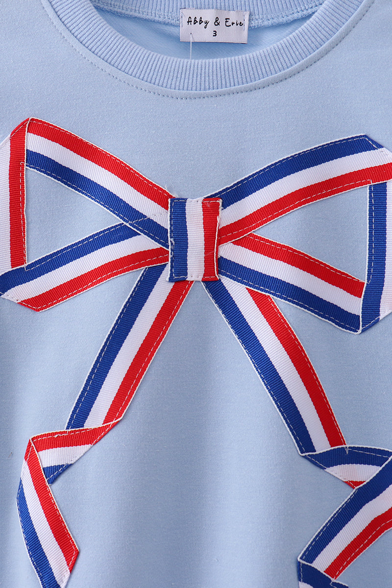 Blue hand-sewn bow mom&me sweatshirt - Aaria Tees Aaria Tees