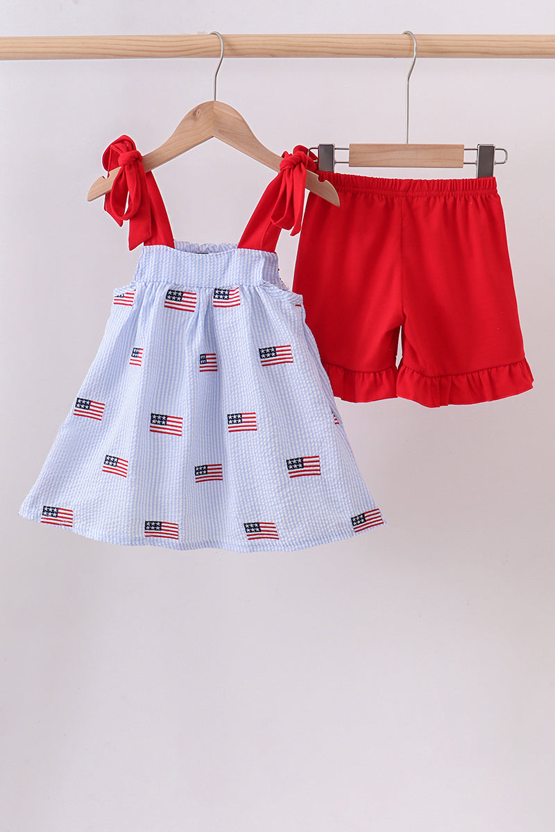  Aaria Tees