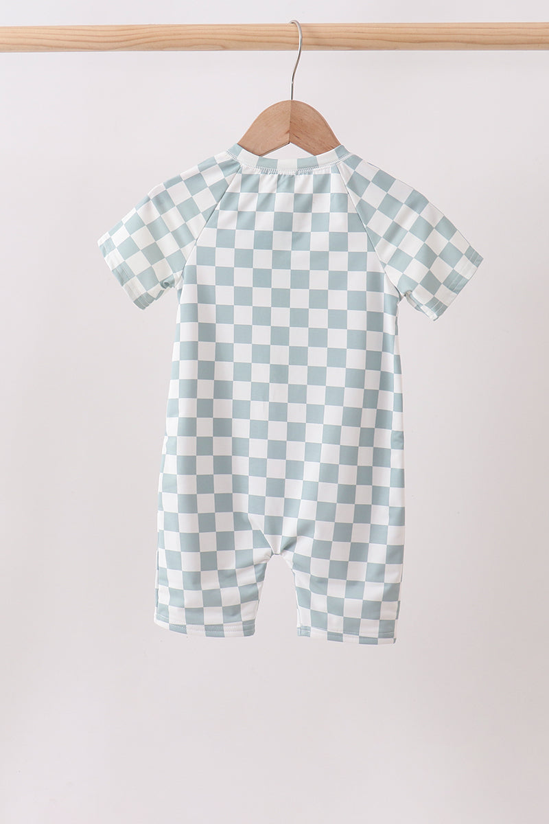  Aaria Tees