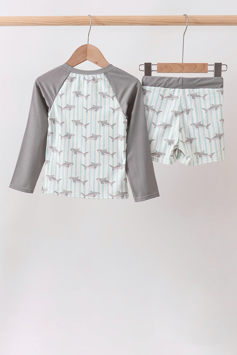  Aaria Tees