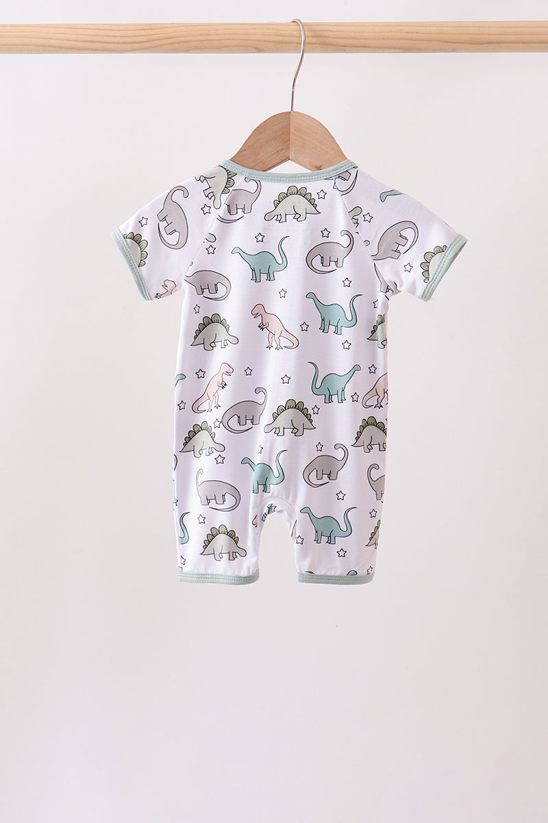  Aaria Tees