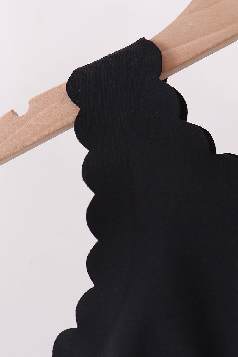 Black Scalloped Yoga Skorts Set - Aaria Tees Aaria Tees