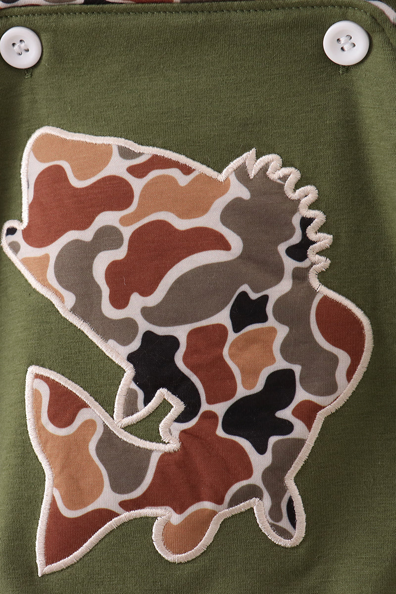 Camouflage bass applique bubble - Aaria Tees Aaria Tees