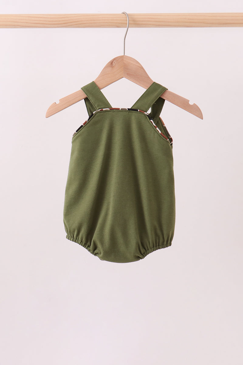 Camouflage bass applique bubble - Aaria Tees Aaria Tees