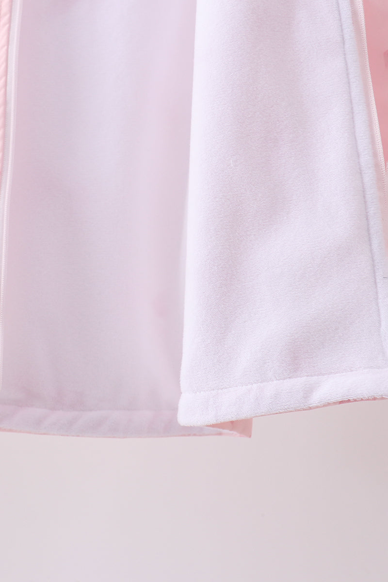  Aaria Tees