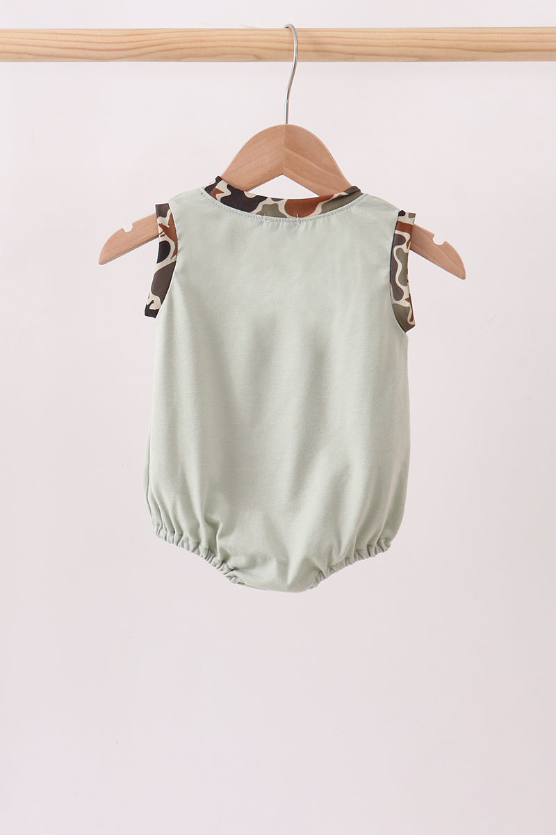 Camo Hunting Embroidered Bubble - Aaria Tees Aaria Tees