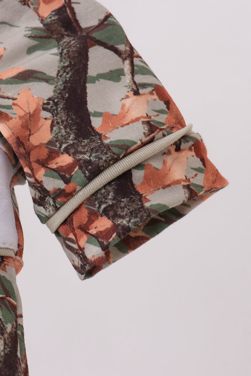  Aaria Tees