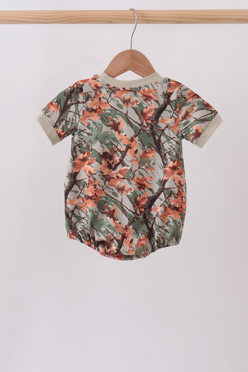  Aaria Tees