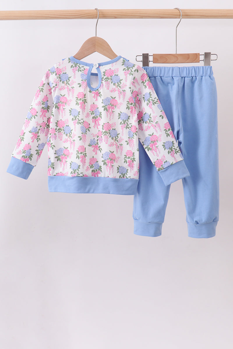  Aaria Tees