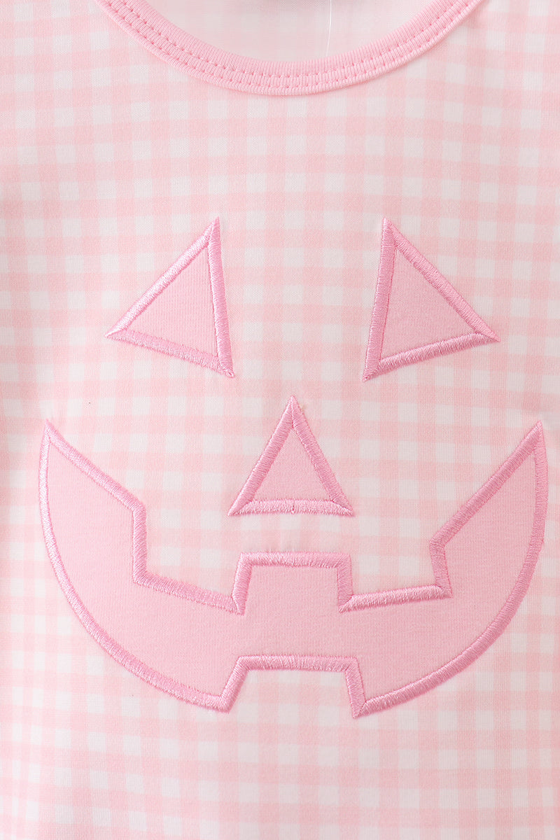  Aaria Tees