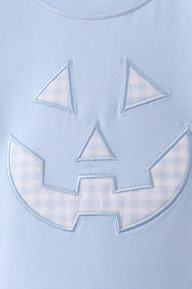  Aaria Tees
