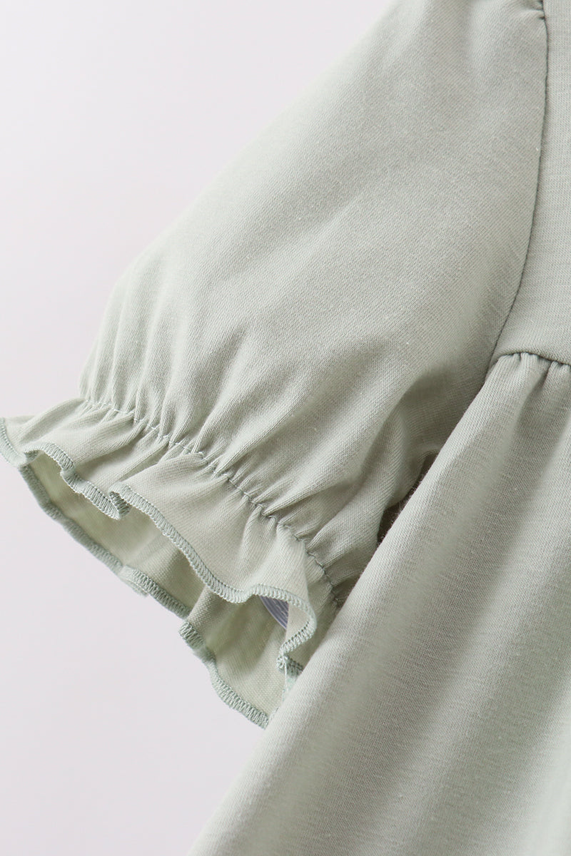  Aaria Tees