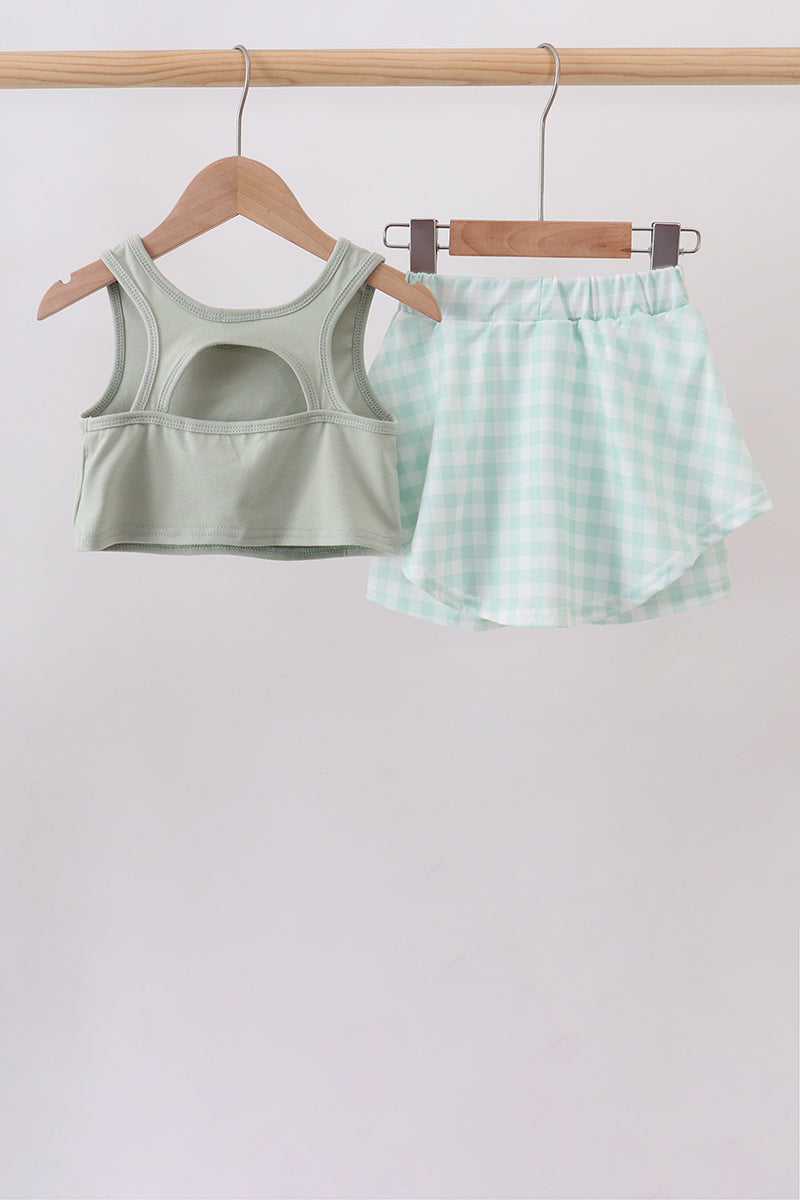  Aaria Tees