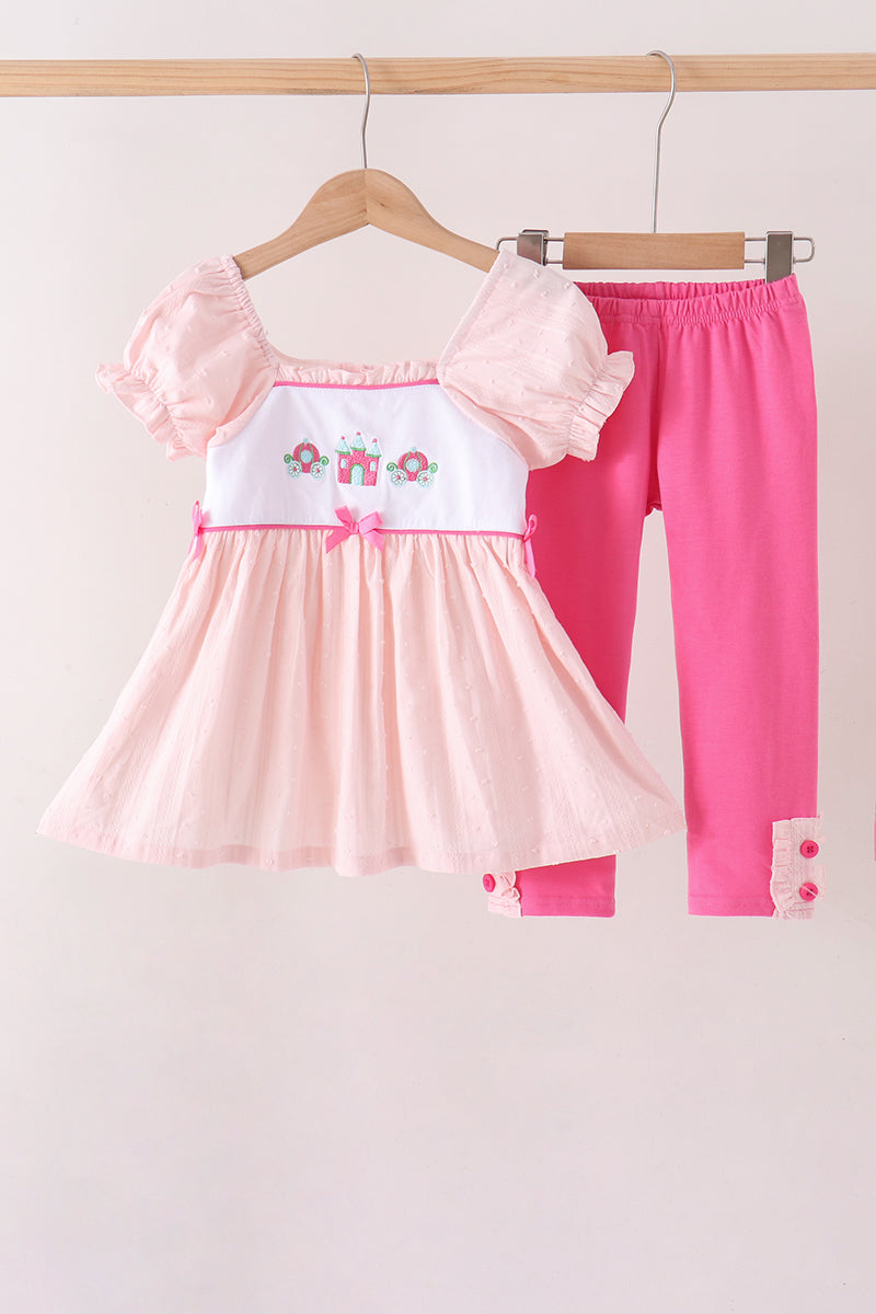  Aaria Tees