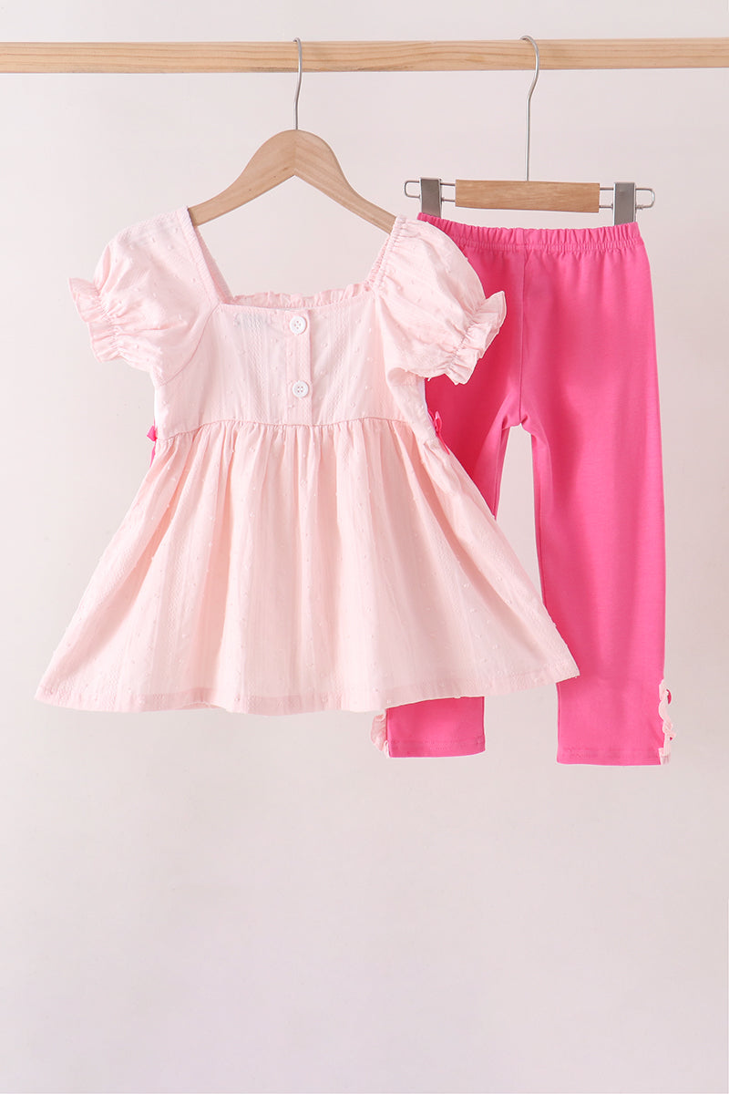  Aaria Tees