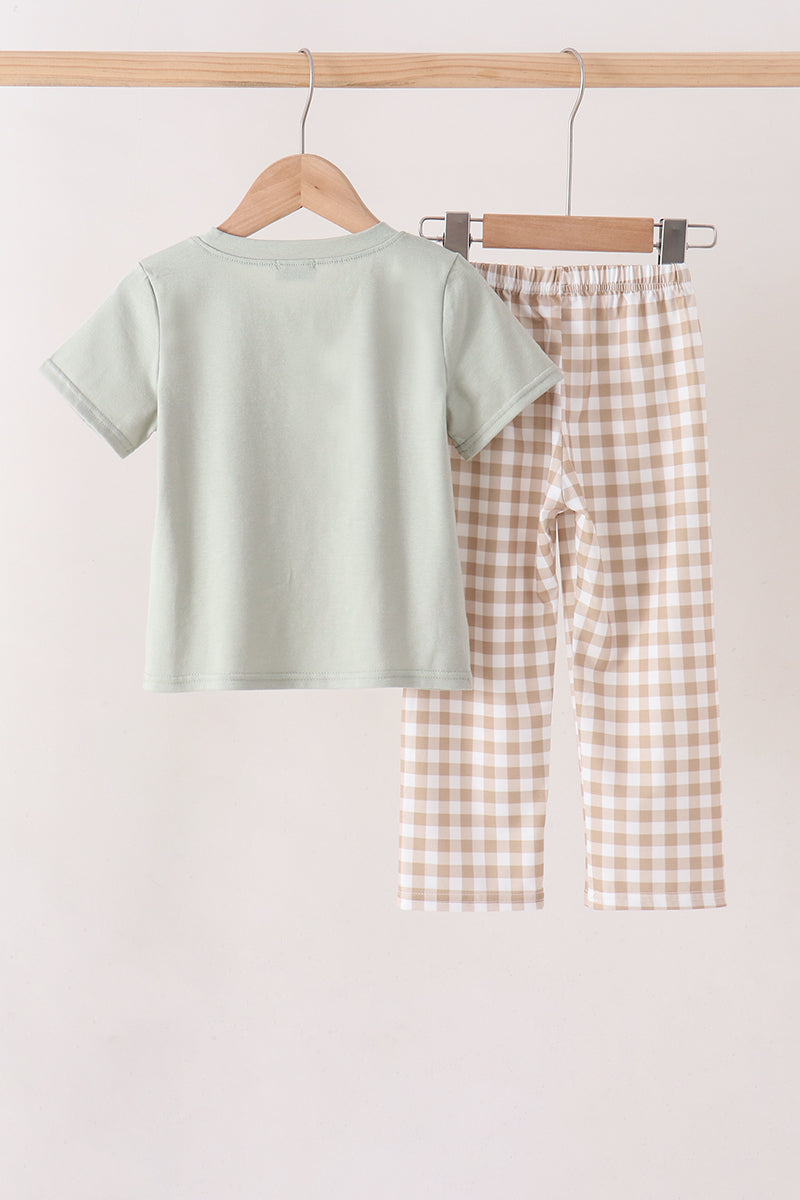  Aaria Tees
