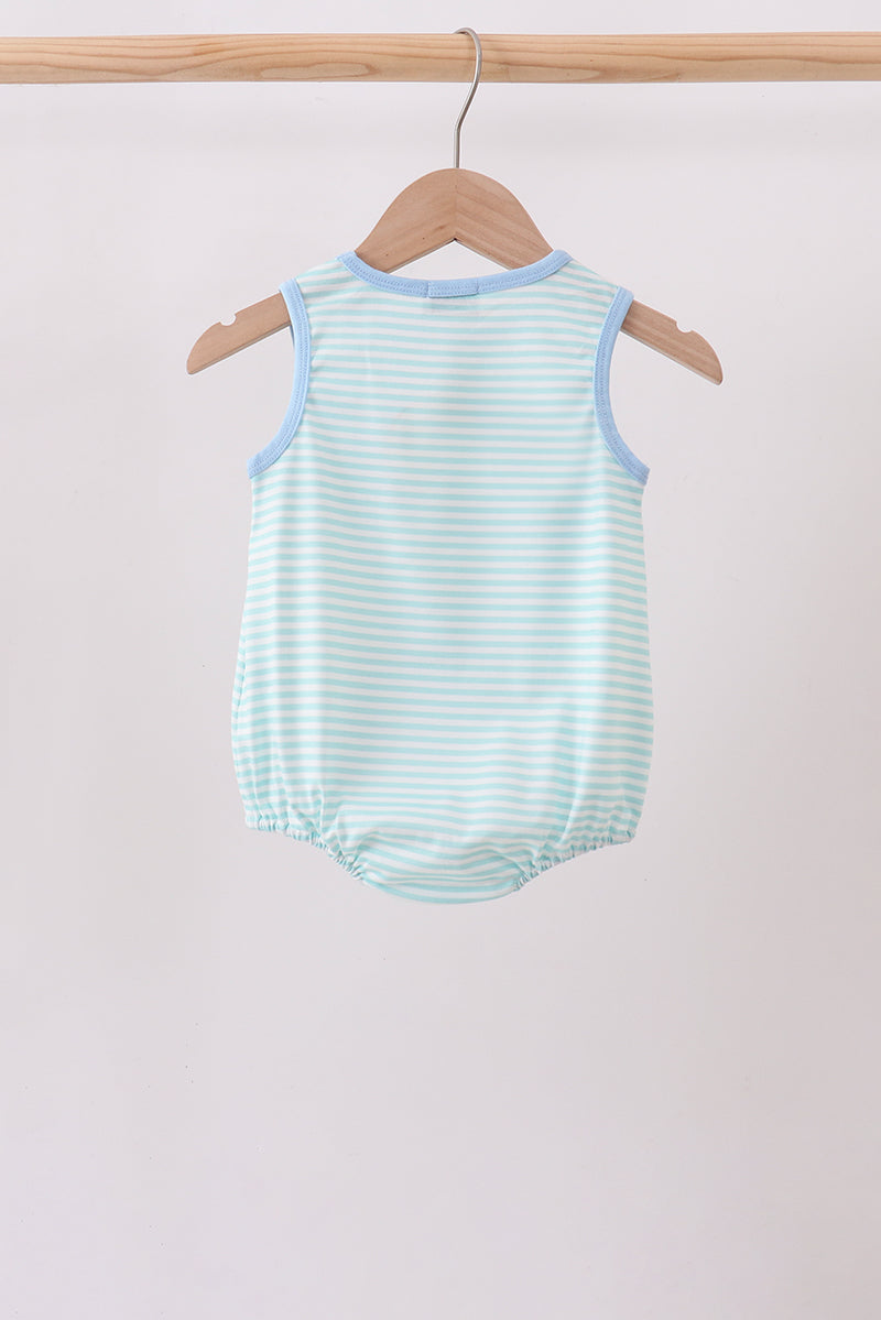  Aaria Tees
