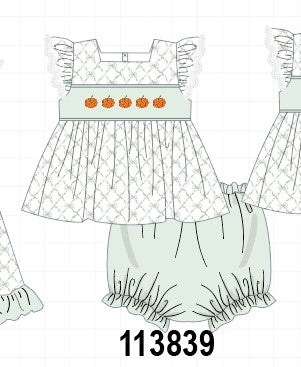  Aaria Tees