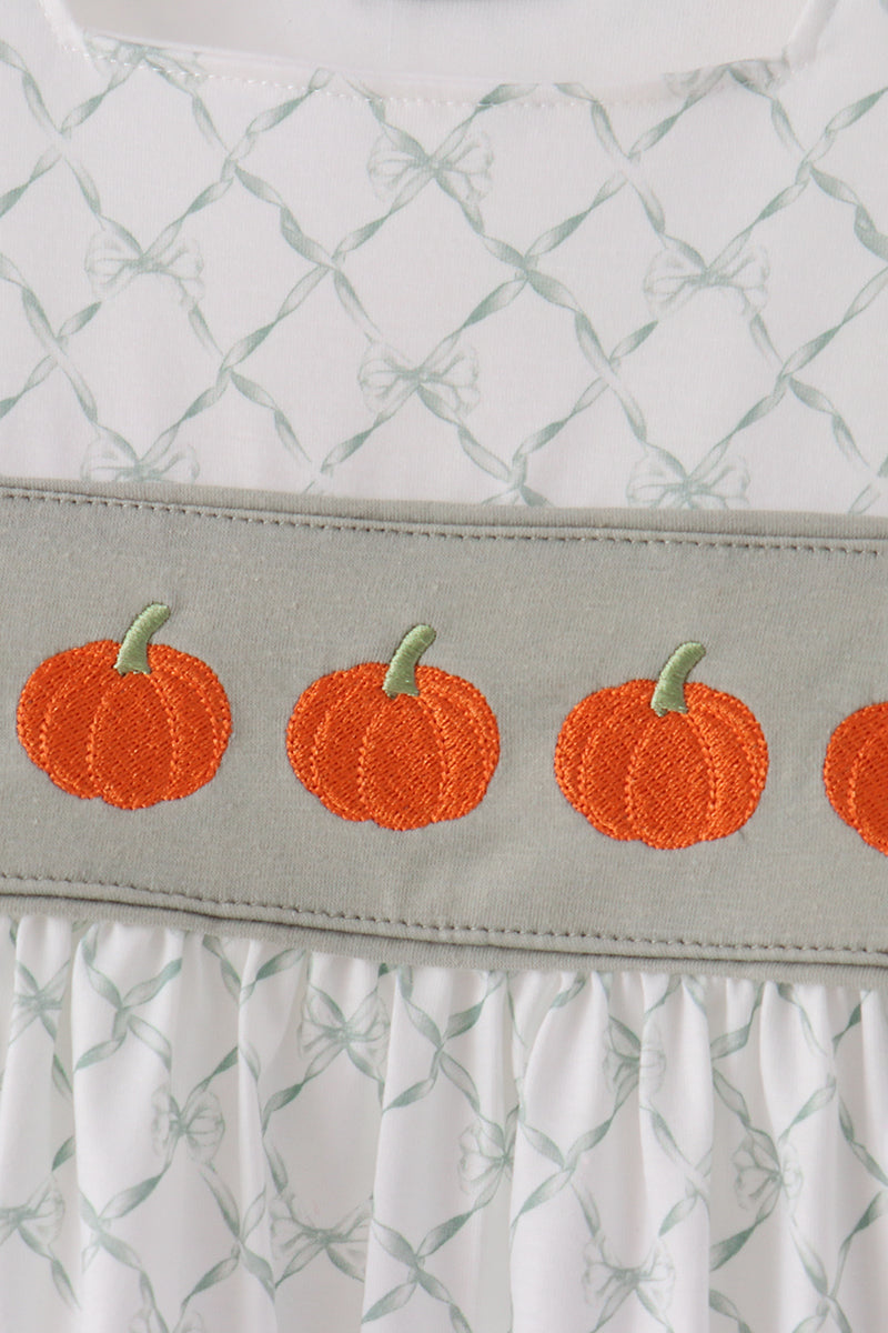Sage pumpkin embroidery bow ruffle shorts set - Aaria Tees Aaria Tees