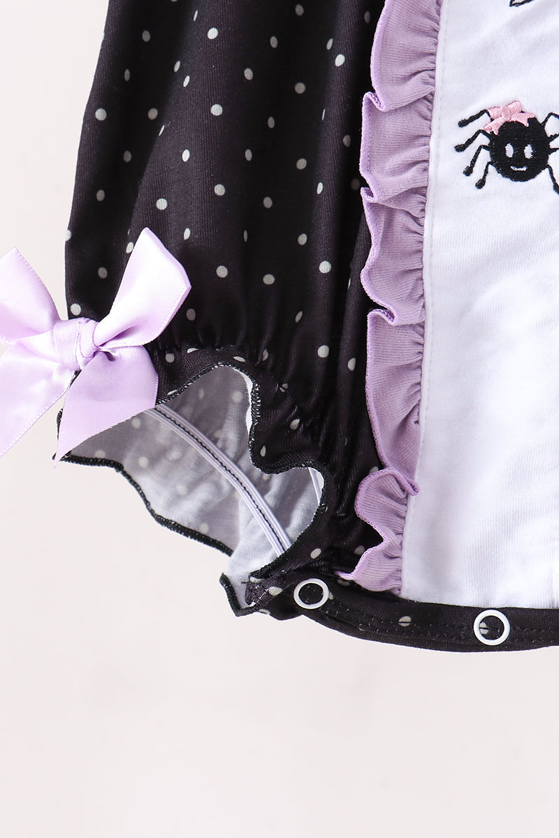  Aaria Tees