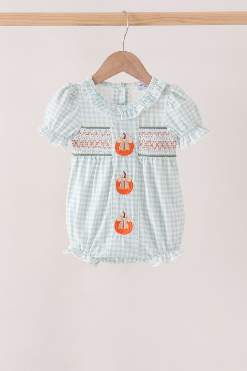  Aaria Tees