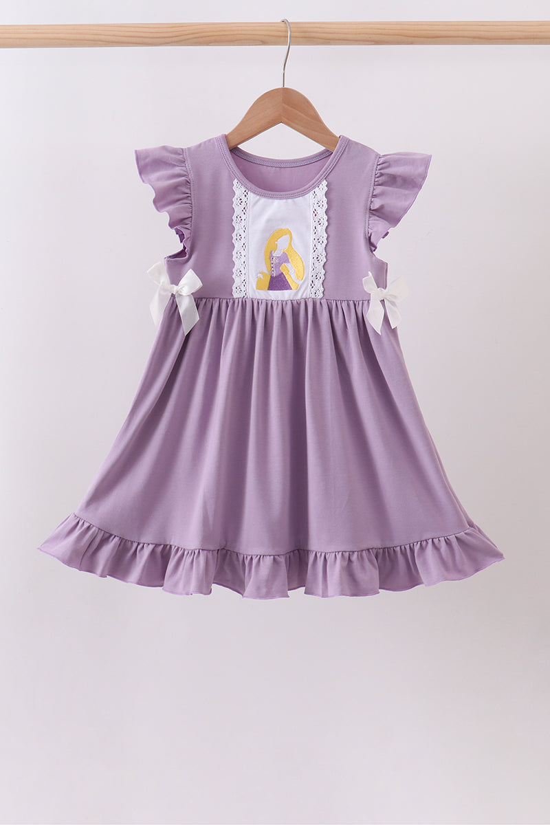  Aaria Tees