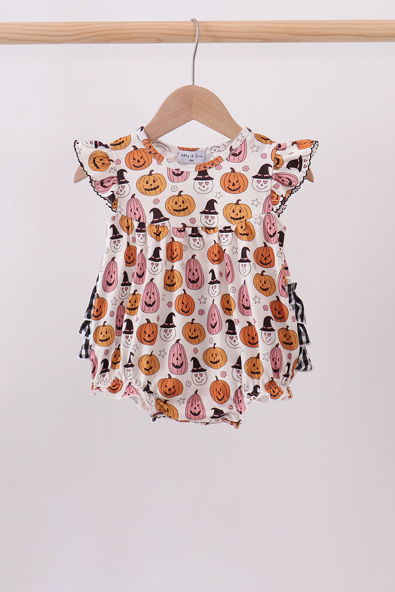  Aaria Tees