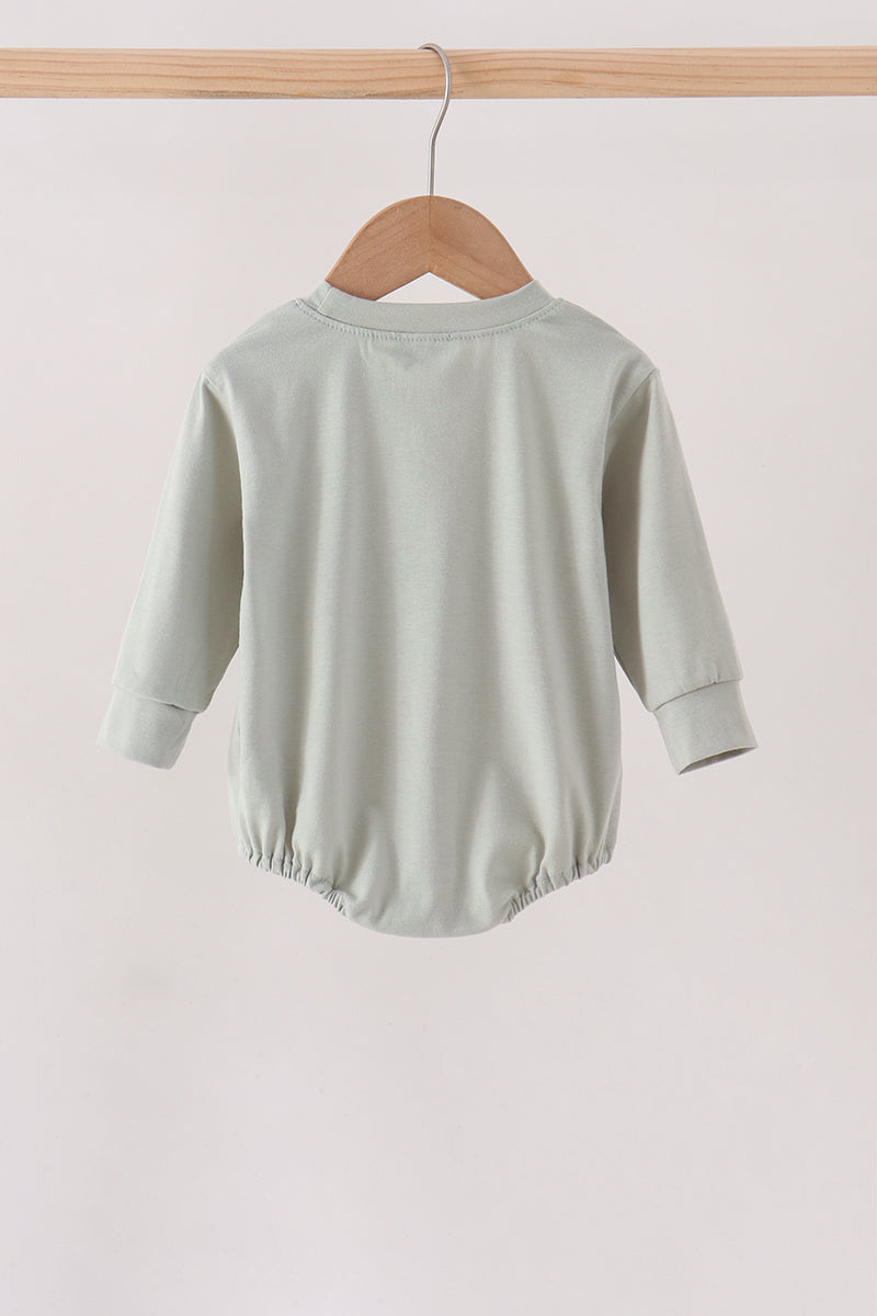  Aaria Tees