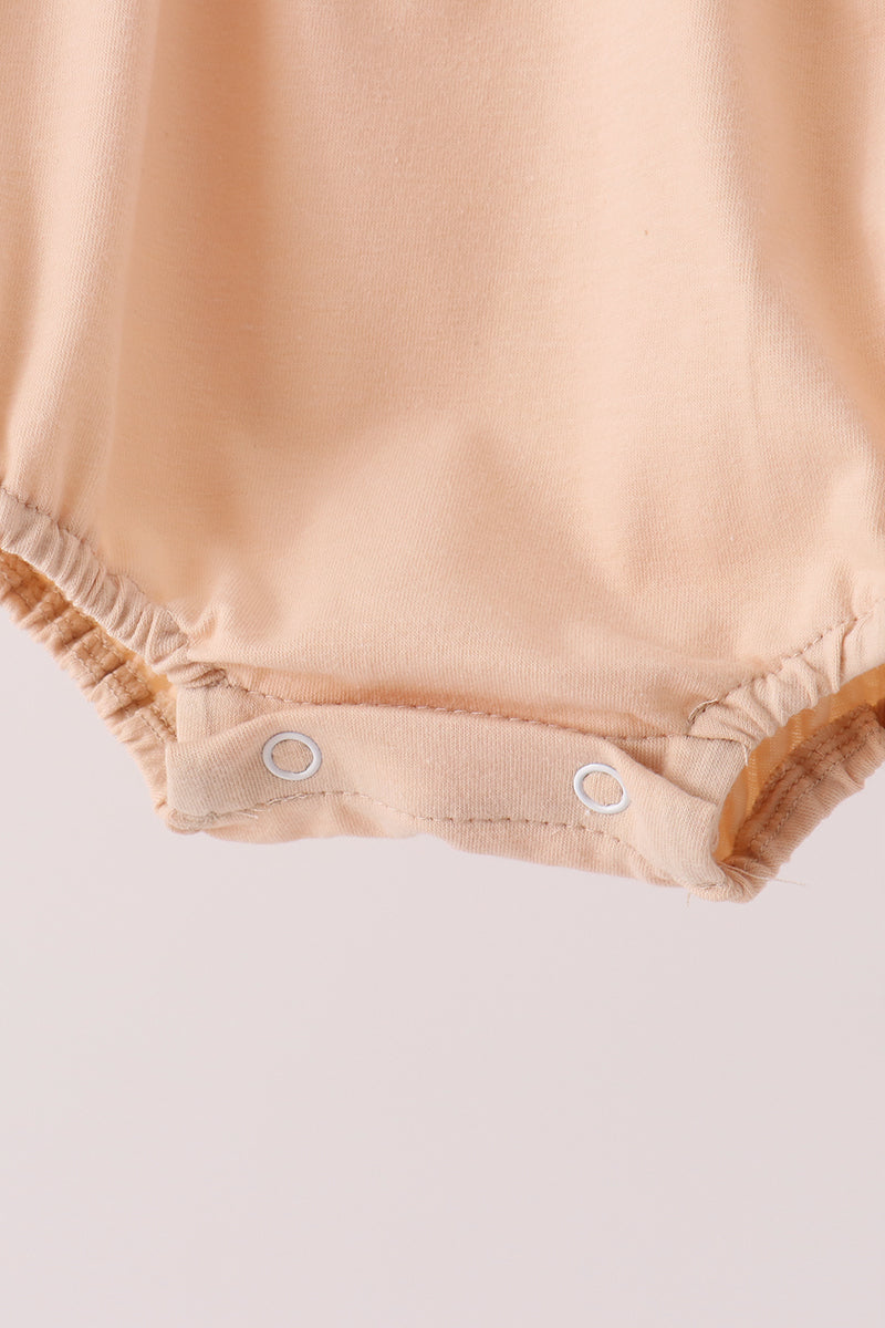 Aaria Tees