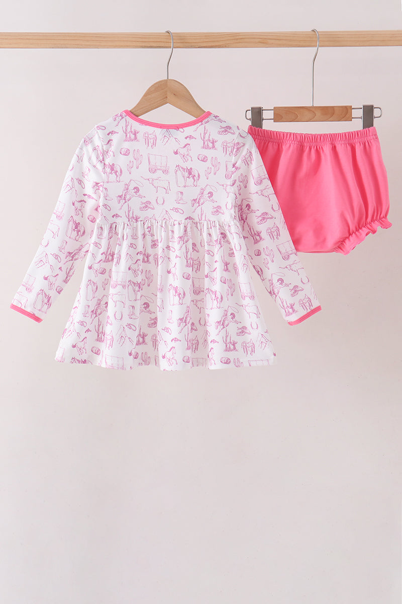 Aaria Tees