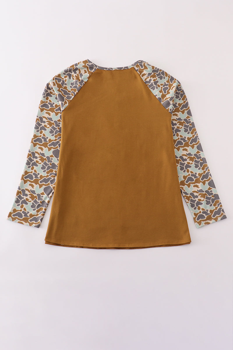  Aaria Tees