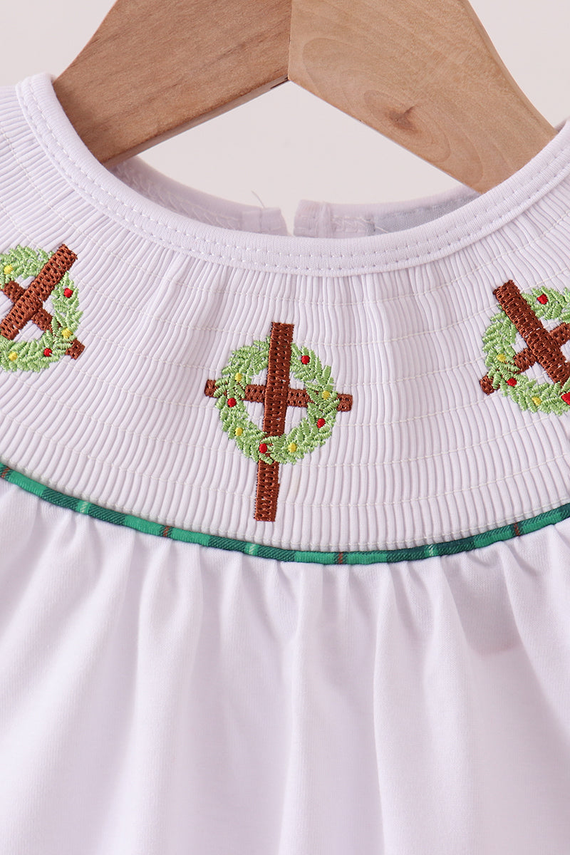 White wreath smocked ruffle pants set - Aaria Tees Aaria Tees