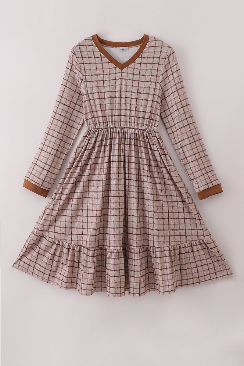 Brown plaid mom dress - Aaria Tees