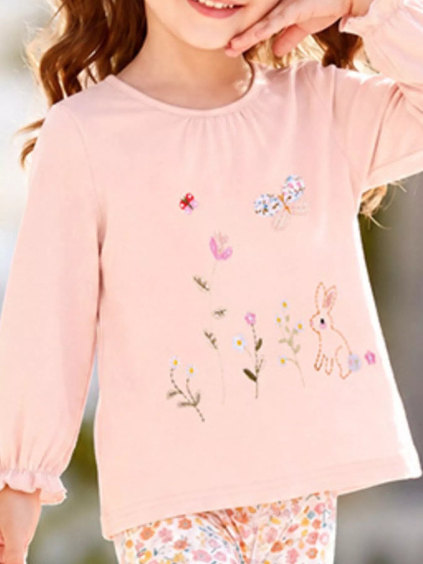 128d62d2-7875-48bd-be74-1d4d1b4d2a14-Max-Origin Aaria Tees