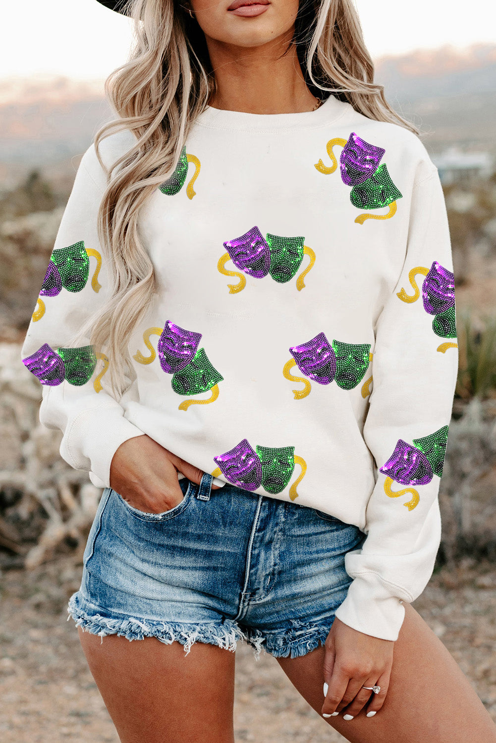  Aaria Tees
